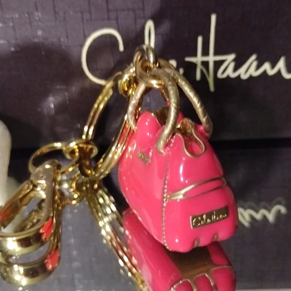 COLE HAAN Spotlight Enamel Pink 🩷 Weighted Keychain NWT - Picture 3 of 8